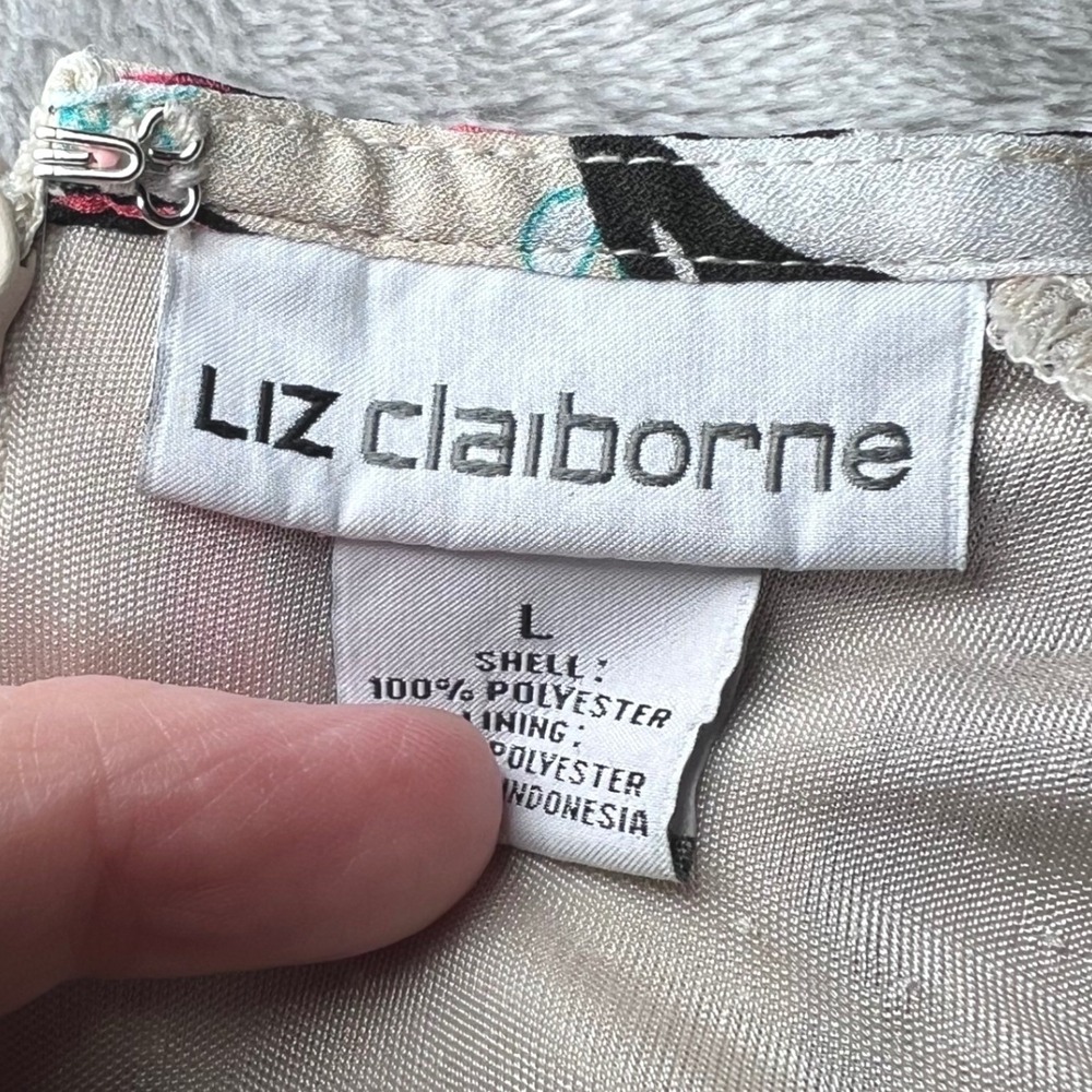Liz Claiborne  Womens Size Large Floral Pleated Blouse Beige Short Sleeve Work - Picture 4 of 12